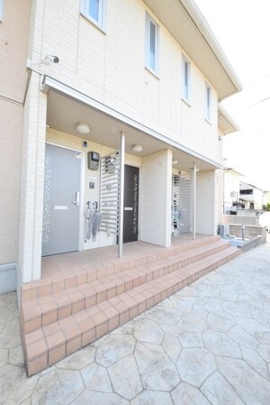 サンク モンタニア B棟の物件内観写真